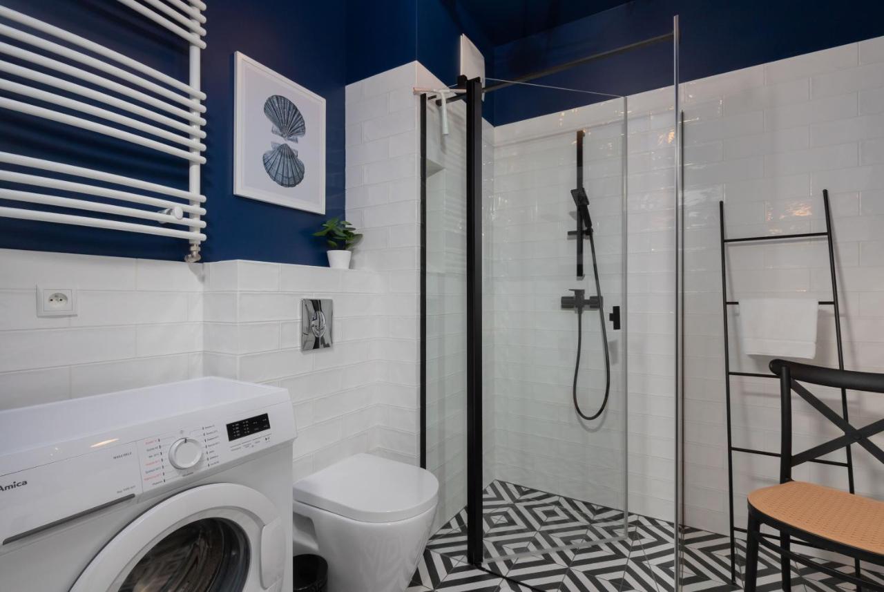 Stylish Atol Apartment With Free Parking In The Heart Of Gdansk By Noclegi Renters Exterior foto